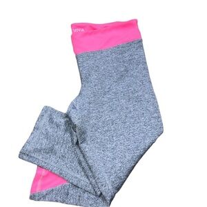 Avia medium grey & pink crop gym/yoga leggings
